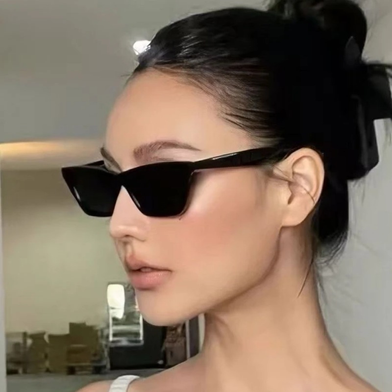 Luxury Cat Eye Black Sunglasse - огляд і ціна Luxury Lifestyle Men