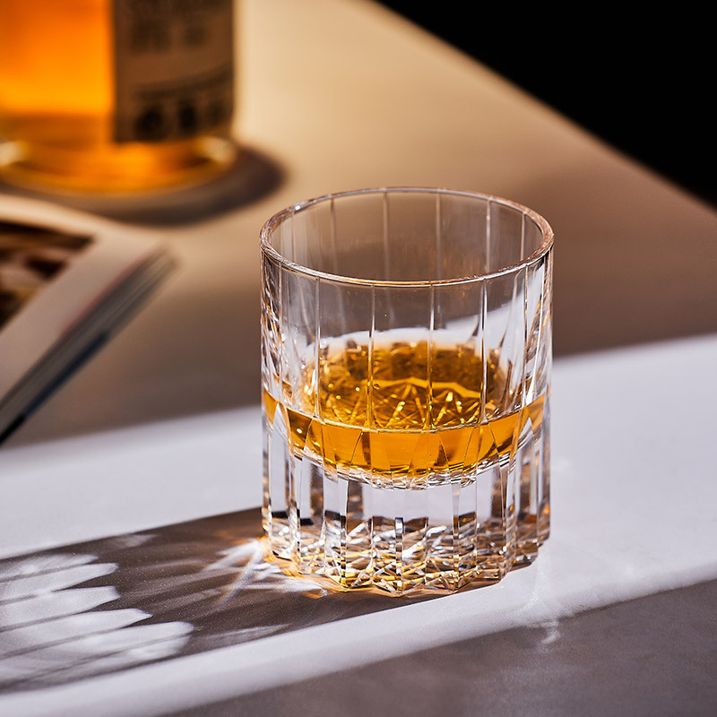 K9 Crystal Glass Whiskey Glass - огляд і ціна Crystal Wine Glass