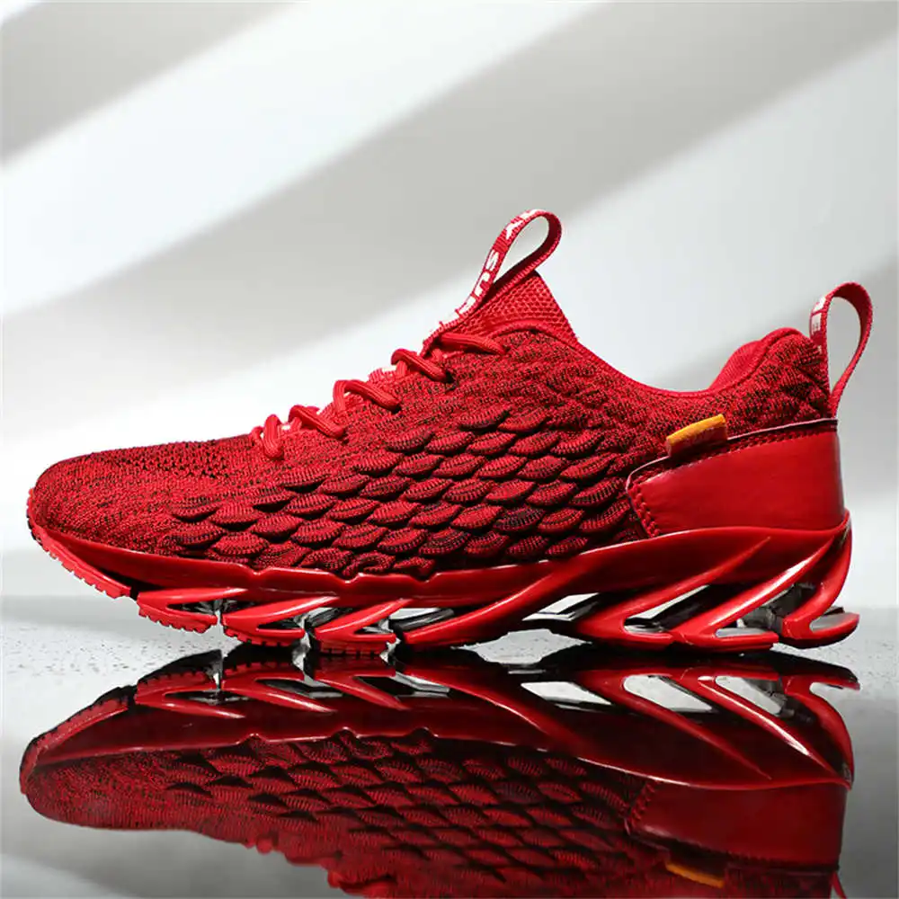size 44 size 39 walking shoes  - огляд і ціна Luxury Lifestyle News