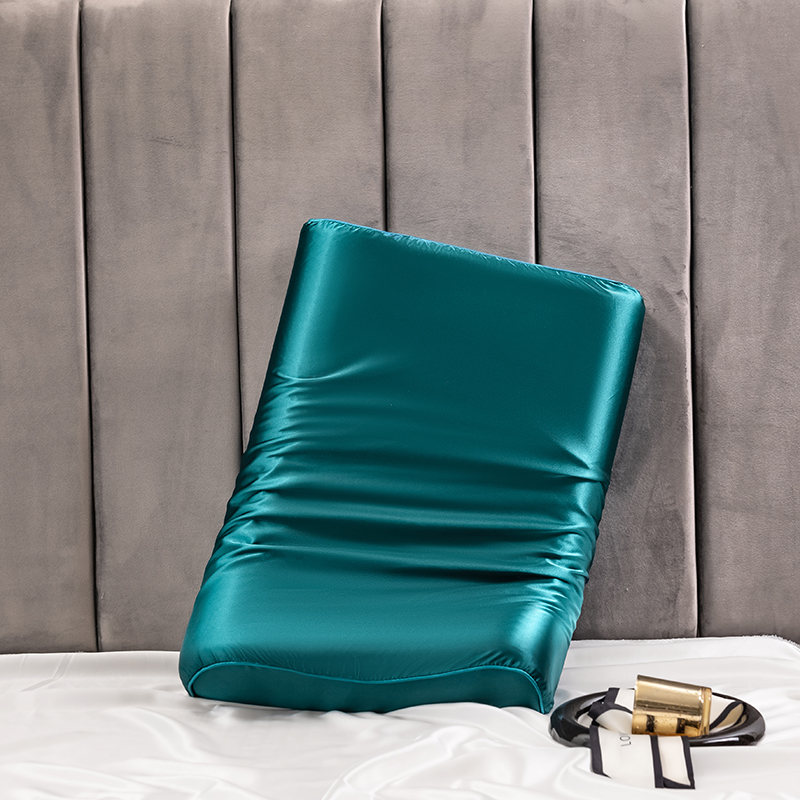 Satin Silk Pillowcase for Memo - огляд і ціна Silk Pillowcase Set