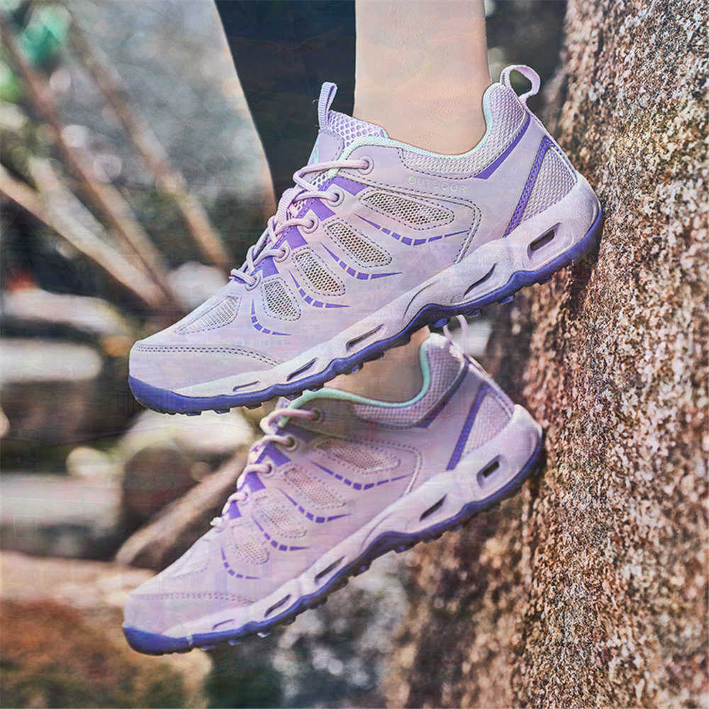 Sumer Round Tip Silver Sneaker - огляд і ціна Luxury Lifestyle News