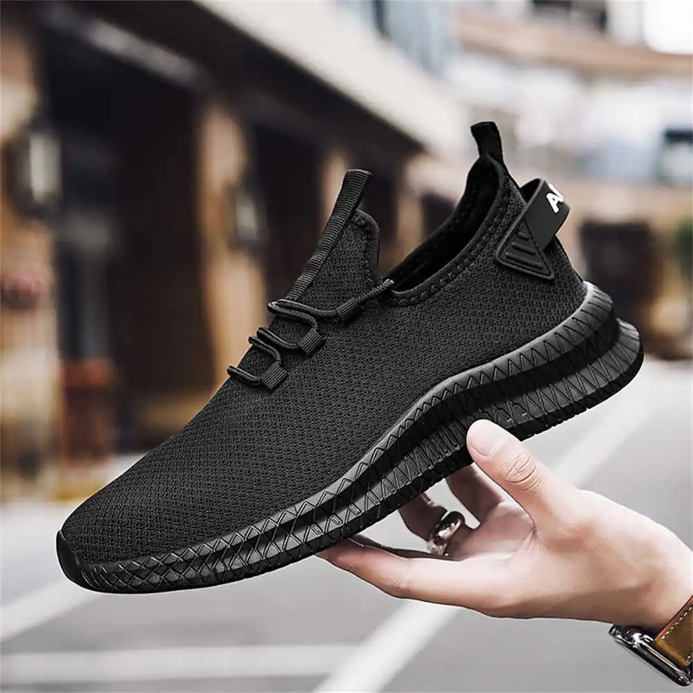 Demi-season Mesh Tenni Man Run - огляд і ціна Luxury Lifestyle News