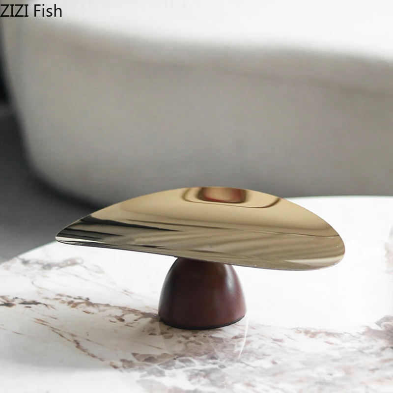 Gold Plated Fruits Bowl Solid  - огляд і ціна Gold Plated Cutlery